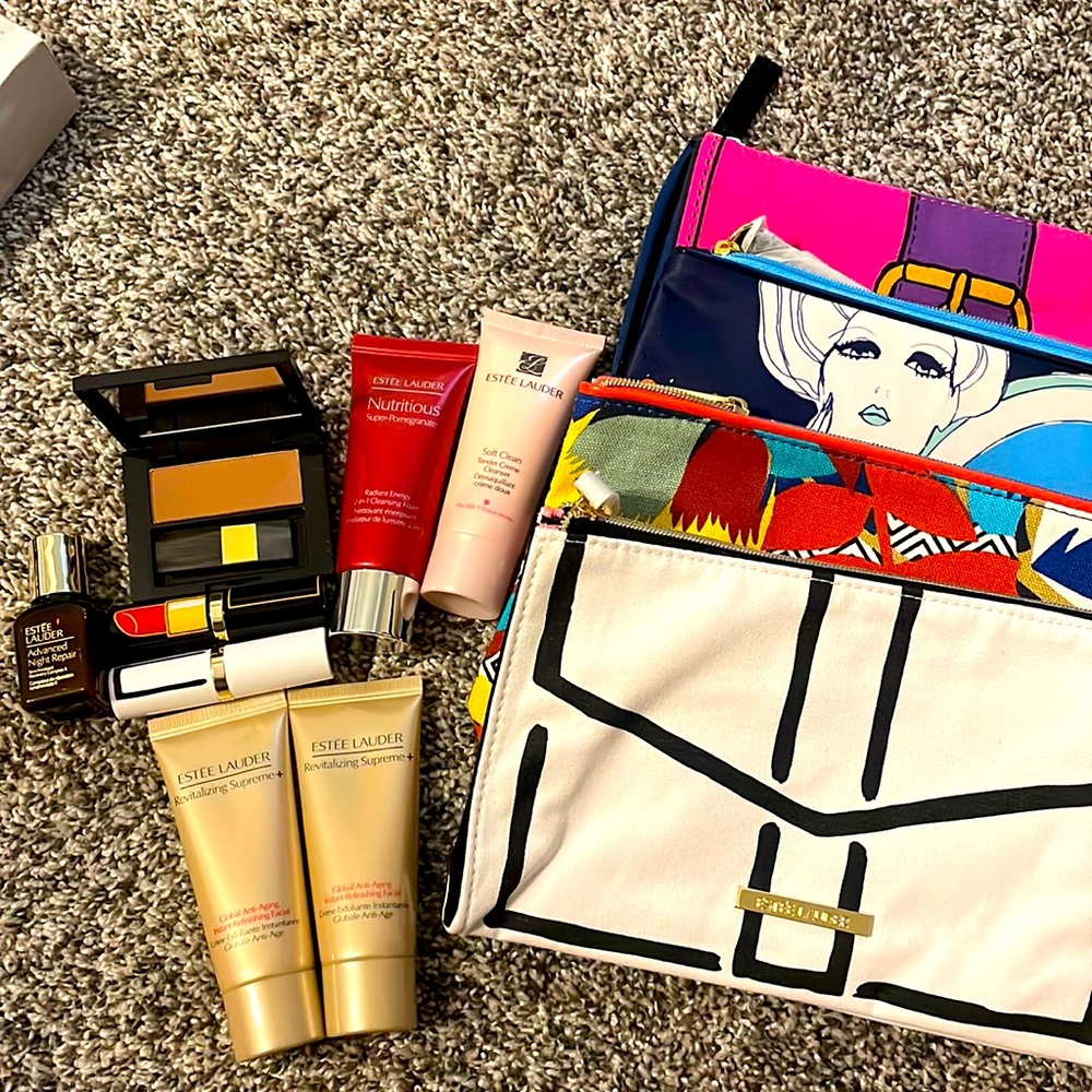 Estēe Lauder makeup & beauty bundle